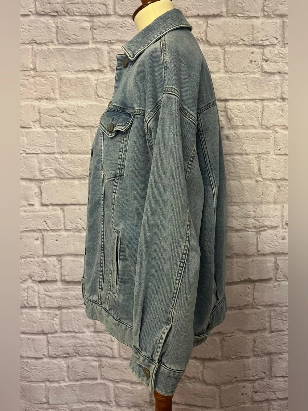 Stretch Terry Trucker Jacket - Picture 4 of 6